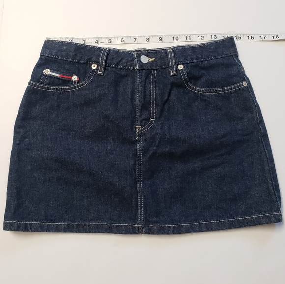 TOMMY HILFIGER Vintage Denim Skirt - Picture 5 of 7